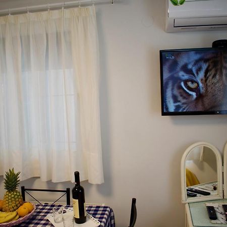 Alkyon Perea Apartments Peraía Kültér fotó