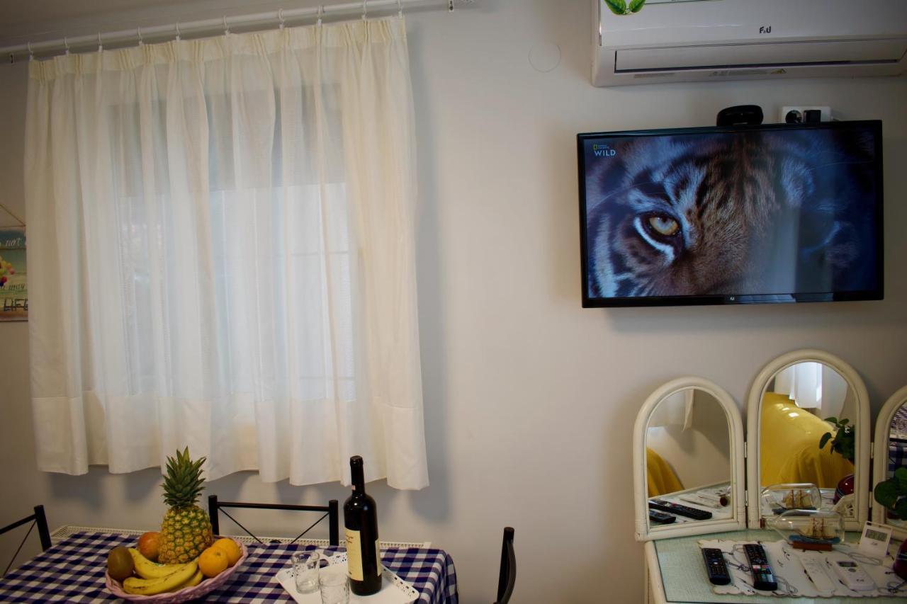 Alkyon Perea Apartments Peraía Kültér fotó
